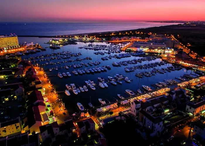 Hello Chloe 公寓 *