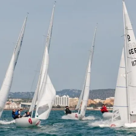 アパート Hello Chloe ヴィラモウラ